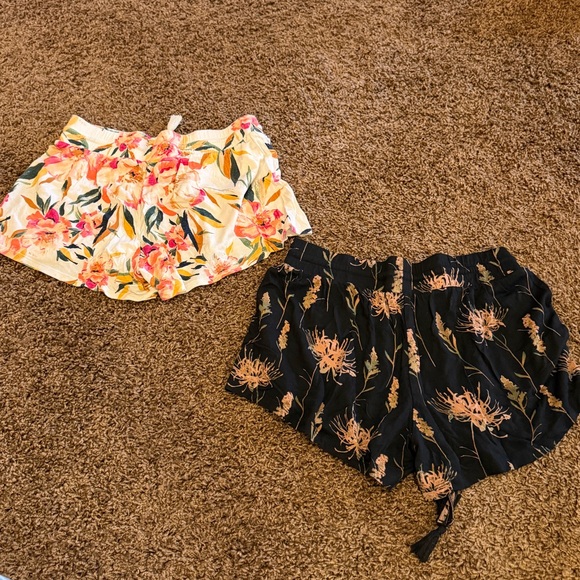 Stars Above Floral Sleep Shorts (2 pair) - Picture 2 of 2